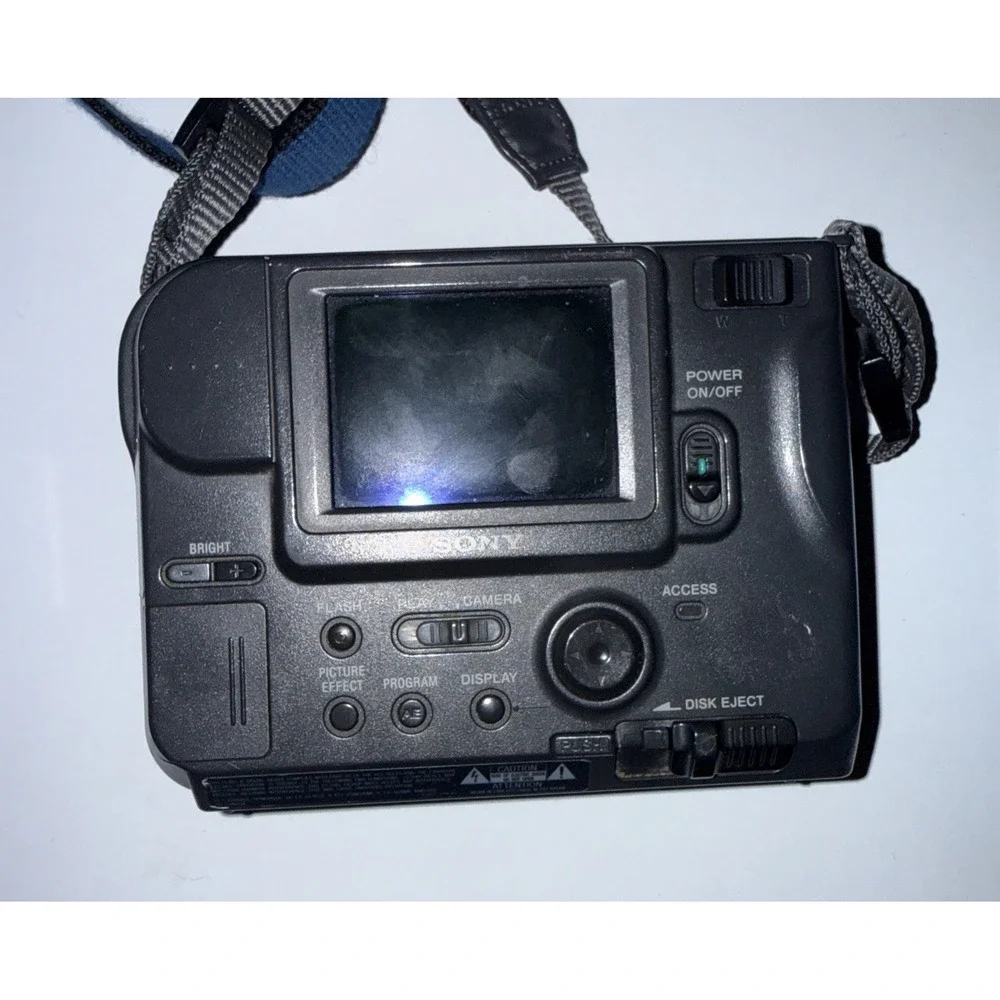 Sony MVC-FD73 Mavica Digital Camera Tested w/ NP-F330 Battery Disk Strap TESTED